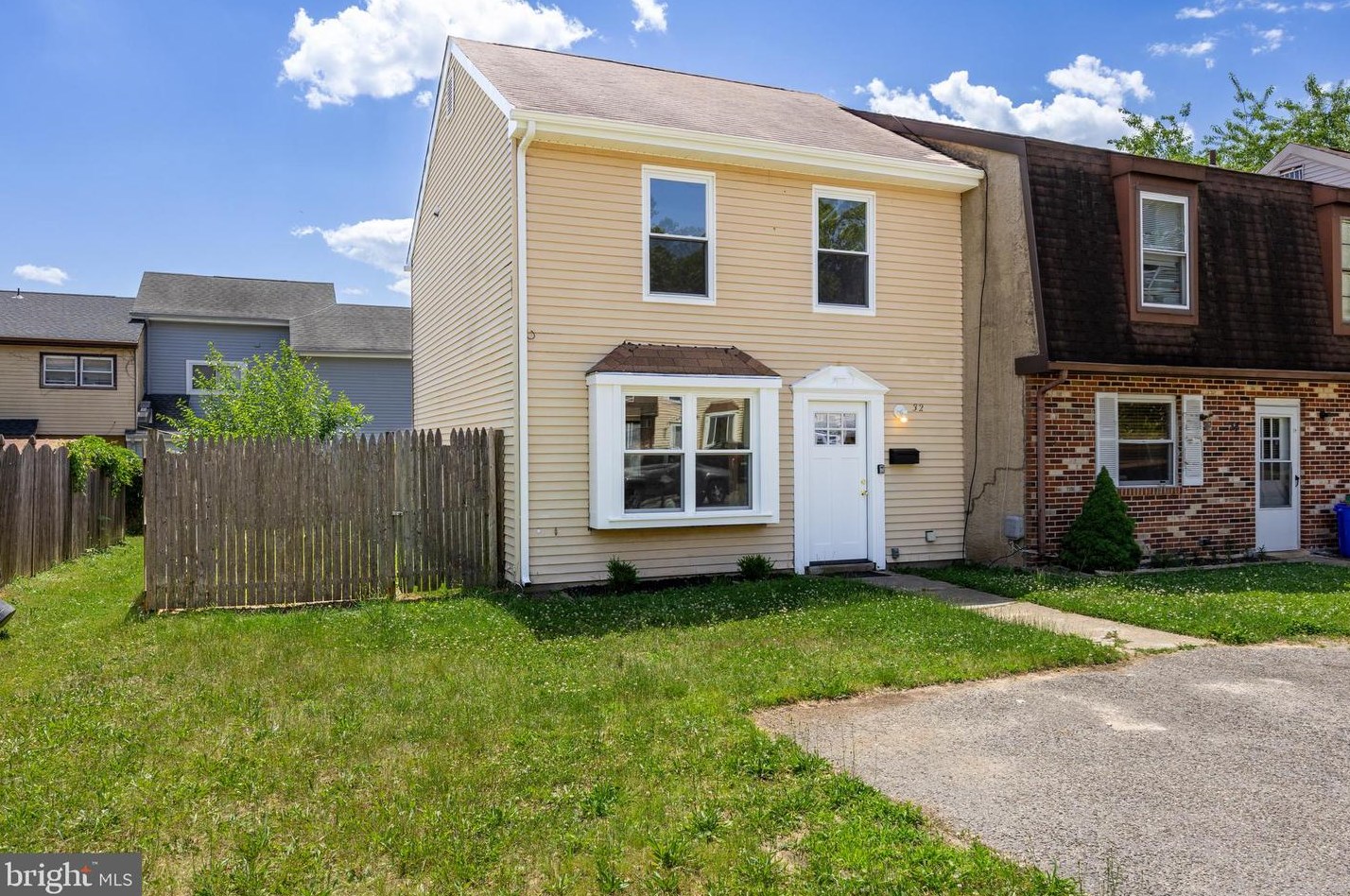 32 Presidential Dr, Erial, NJ 08081-1314