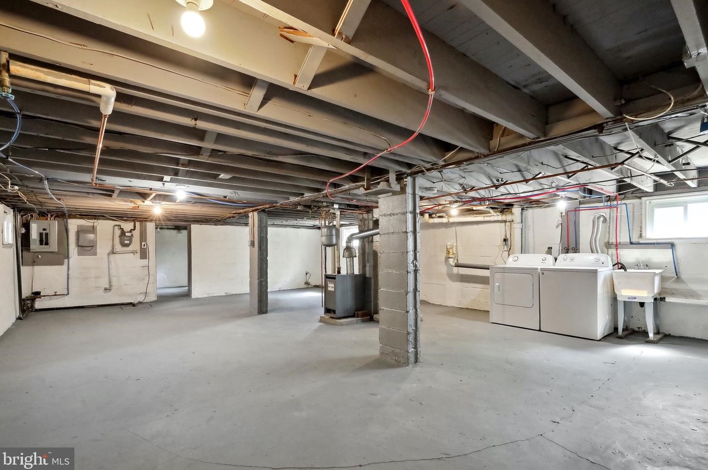 5520 Russell Ave, Camden NJ 08109-1346 exterior