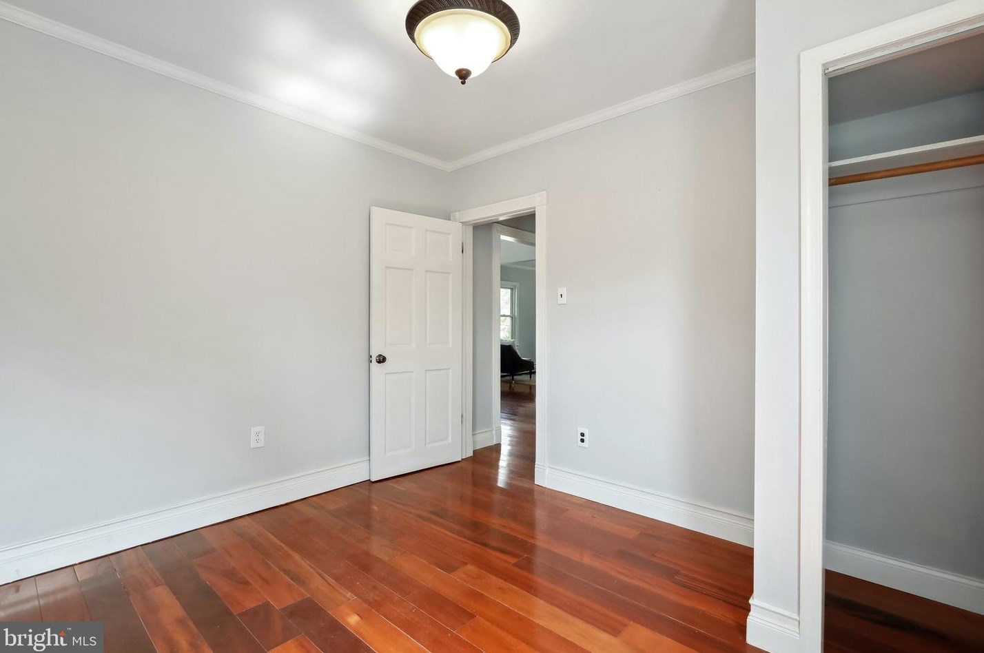 5520 Russell Ave, Camden NJ 08109-1346 exterior