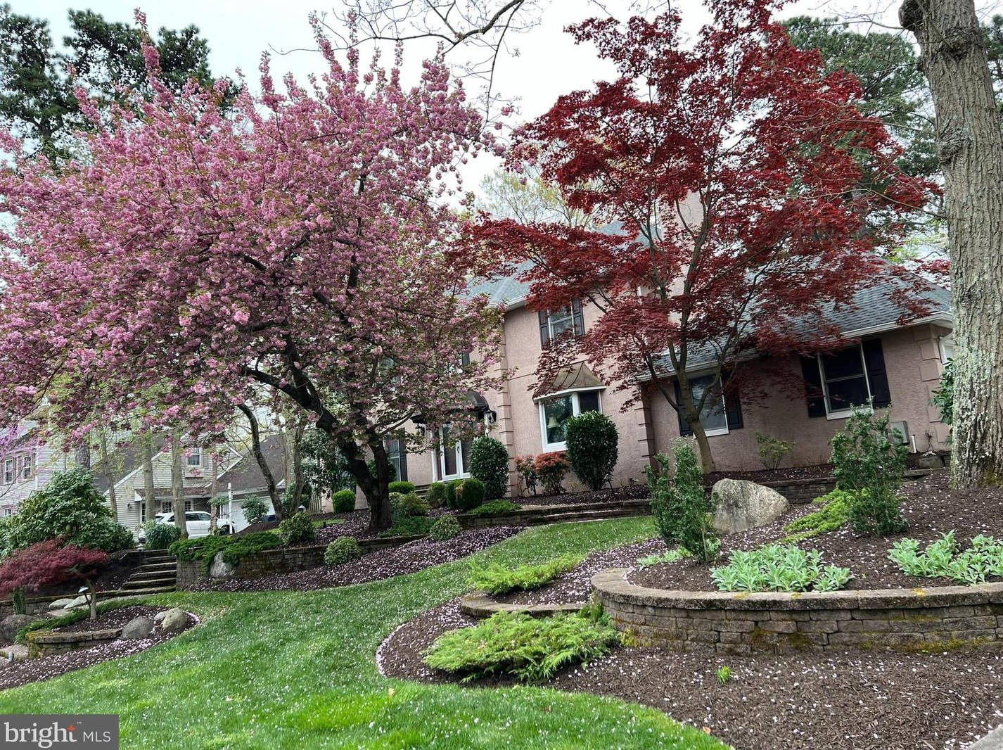 38 Holly Oak Dr, Franklin Township, NJ 08043
