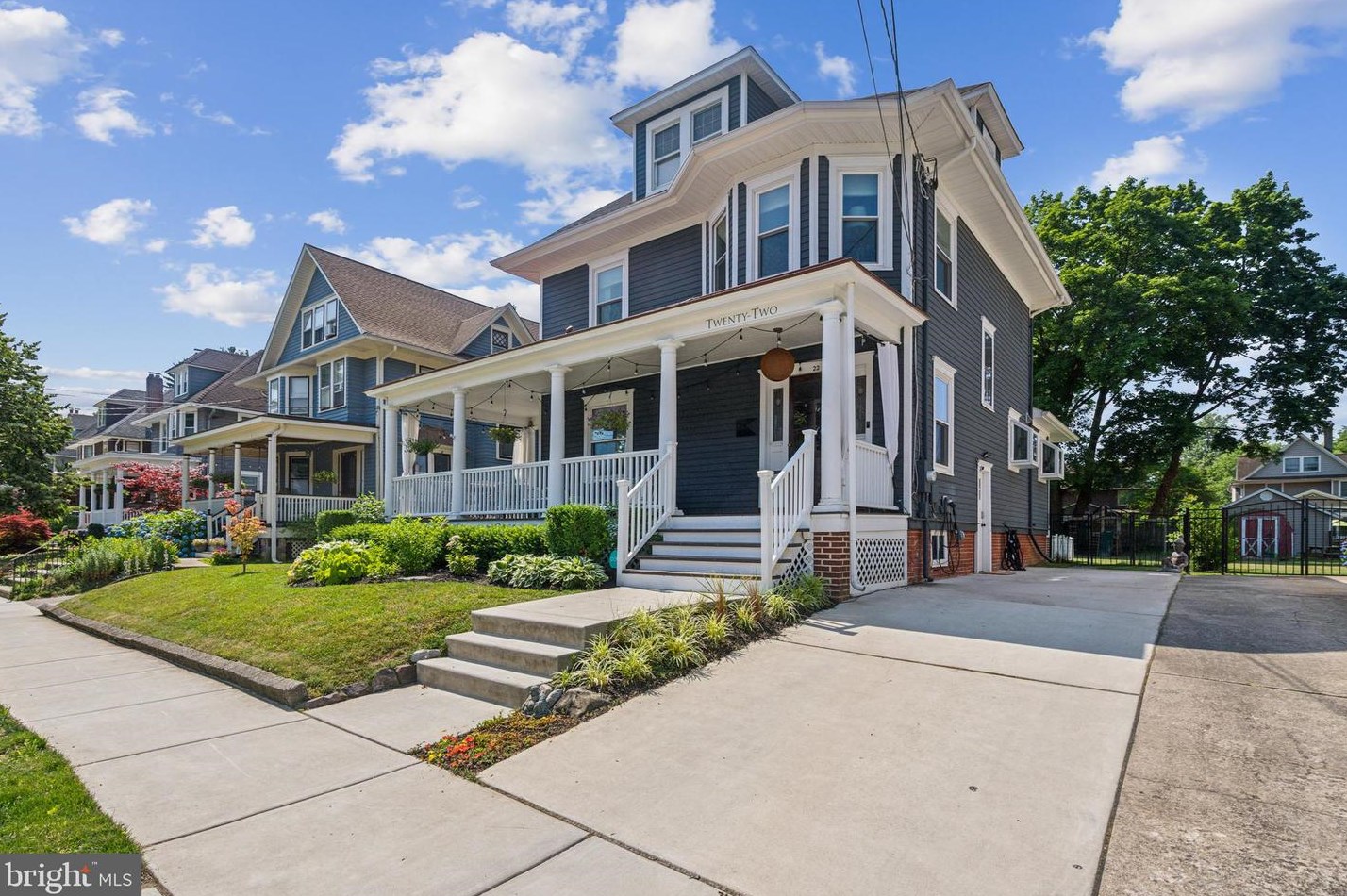 22 W Summit Ave, Haddonfield, NJ 08033