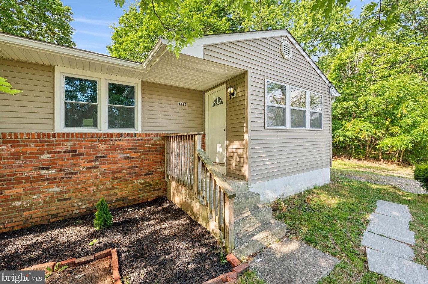1429 Hickstown Rd, Erial, NJ 08081