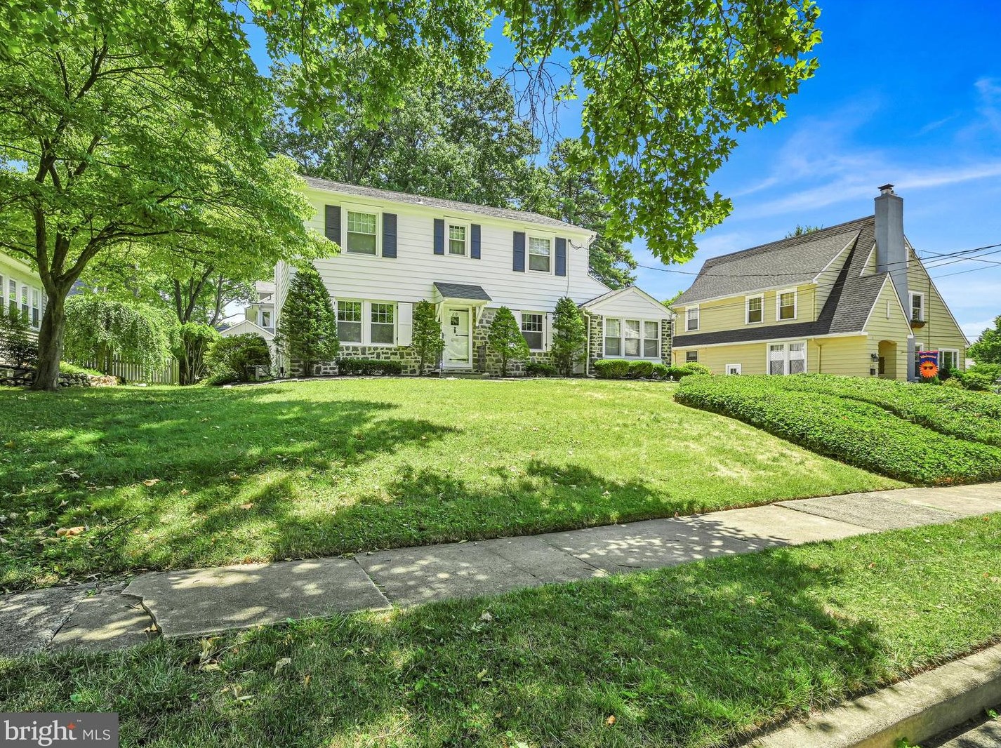 219 Westminster Ave, Camden, NJ 08109-2641