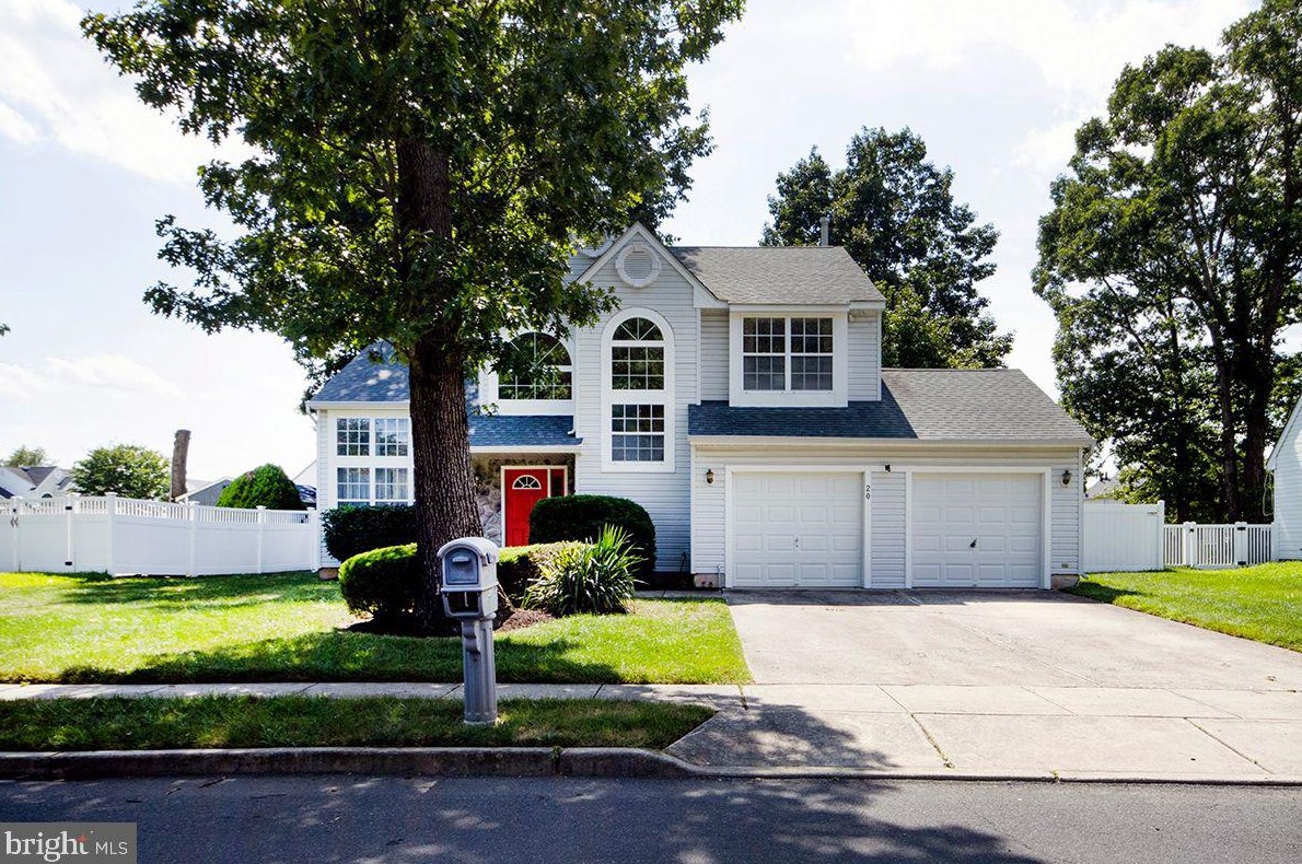20 Randolph Ln, Erial, NJ 08081