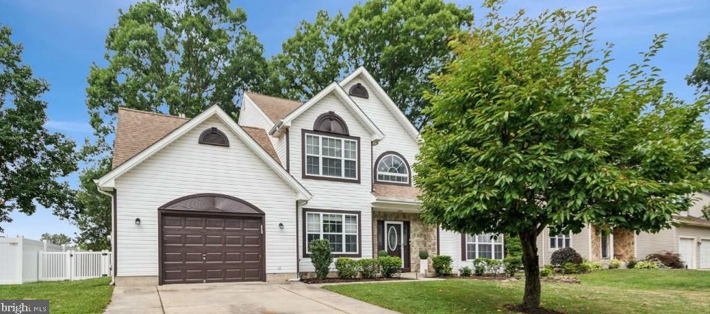 18 Randolph Ln, Erial, NJ 08081