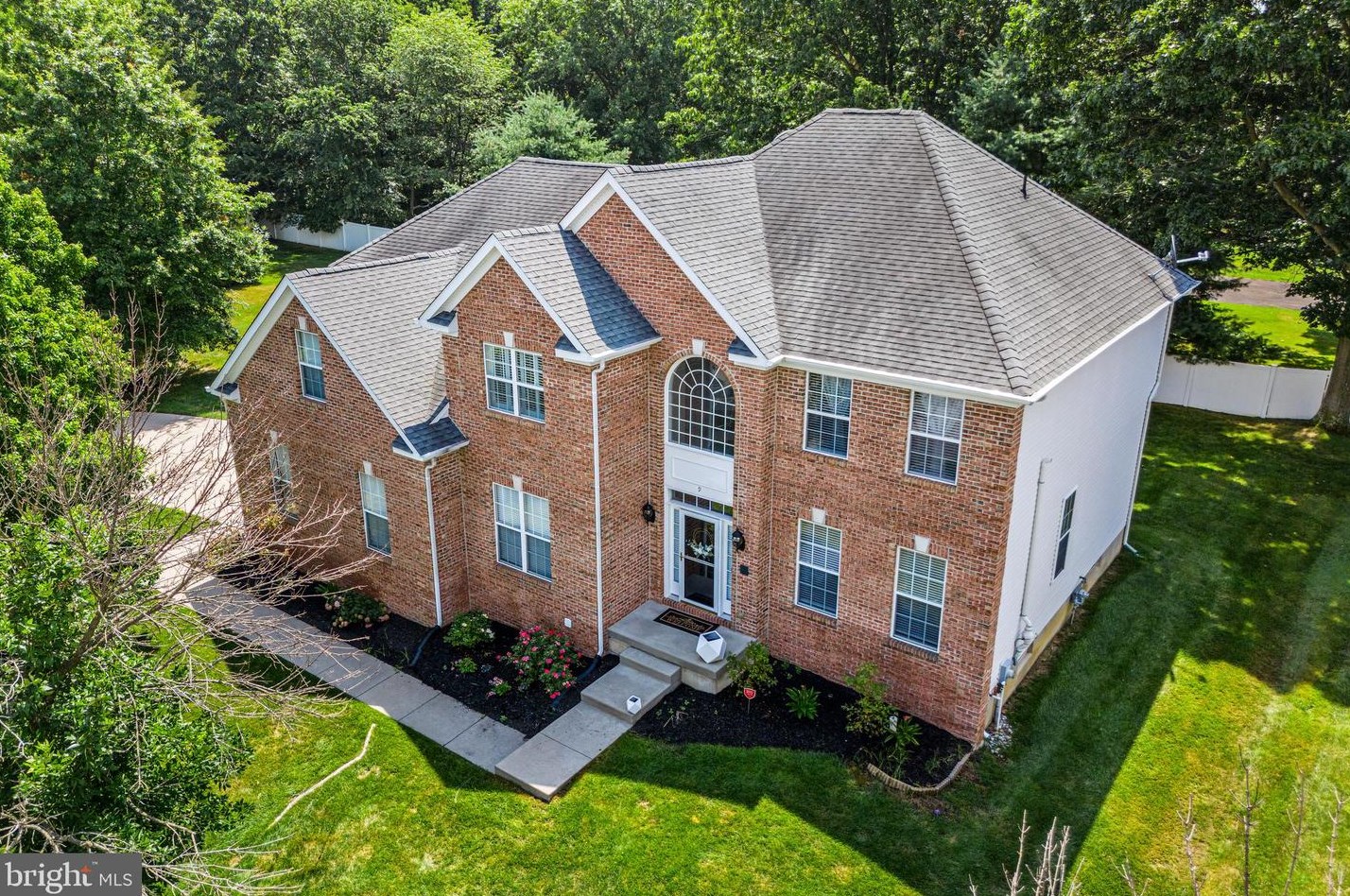 9 Brooklyn Ct, Blenheim, NJ 08012