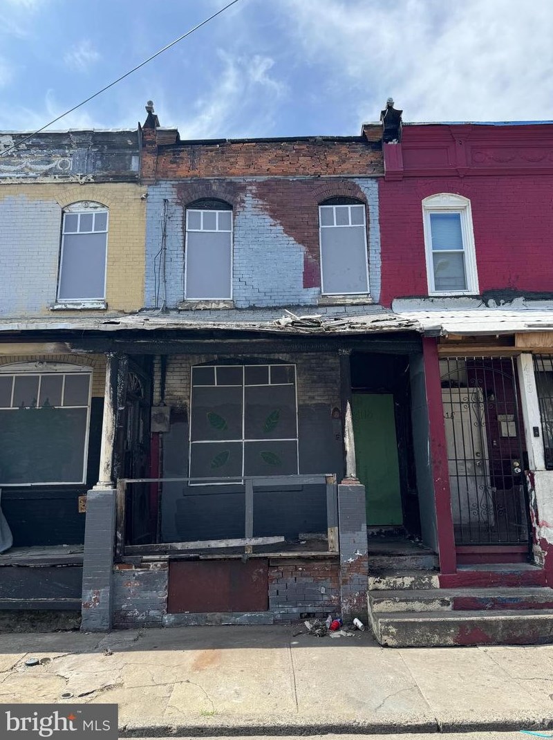 418 Grant St, Camden, NJ 08102