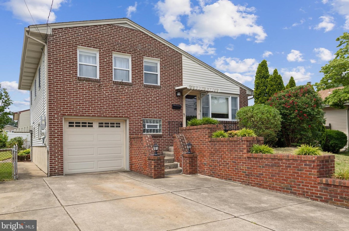 2651 Finlaw Ave, Camden NJ  08109-3116 exterior