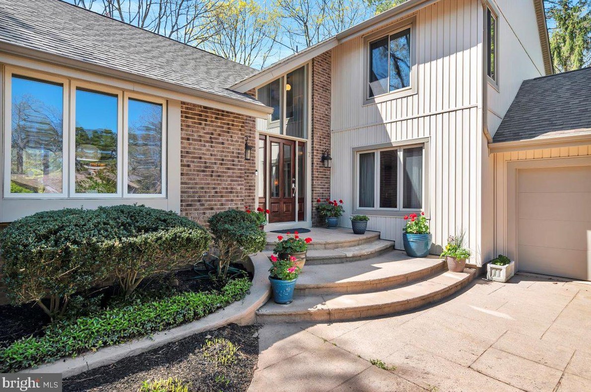 7 Lexton Run, Franklin Township, NJ 08043