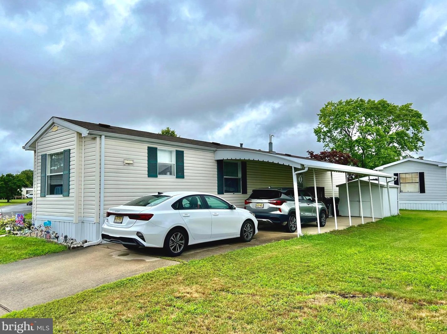 9 Oak Dr, Erial, NJ 08081