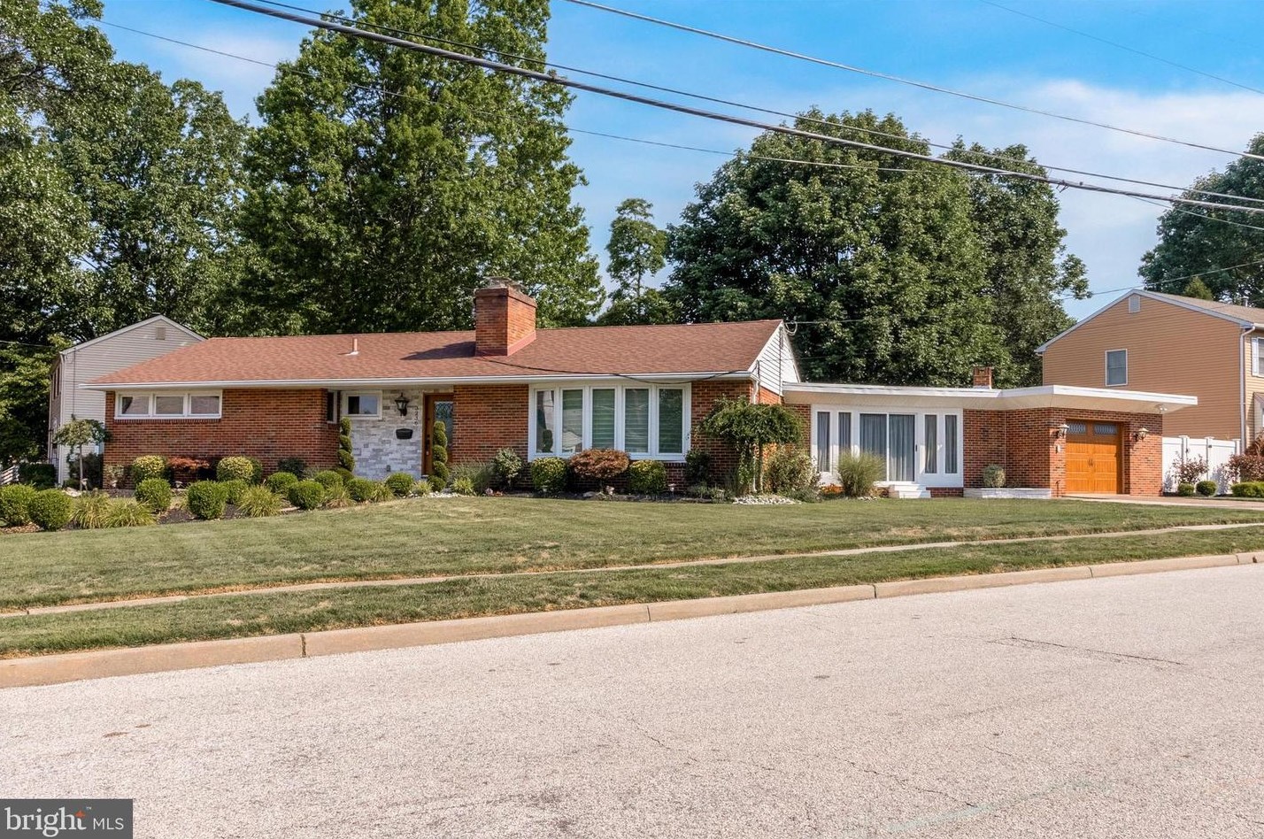 3236 Cooper Ave, Camden, NJ 08109