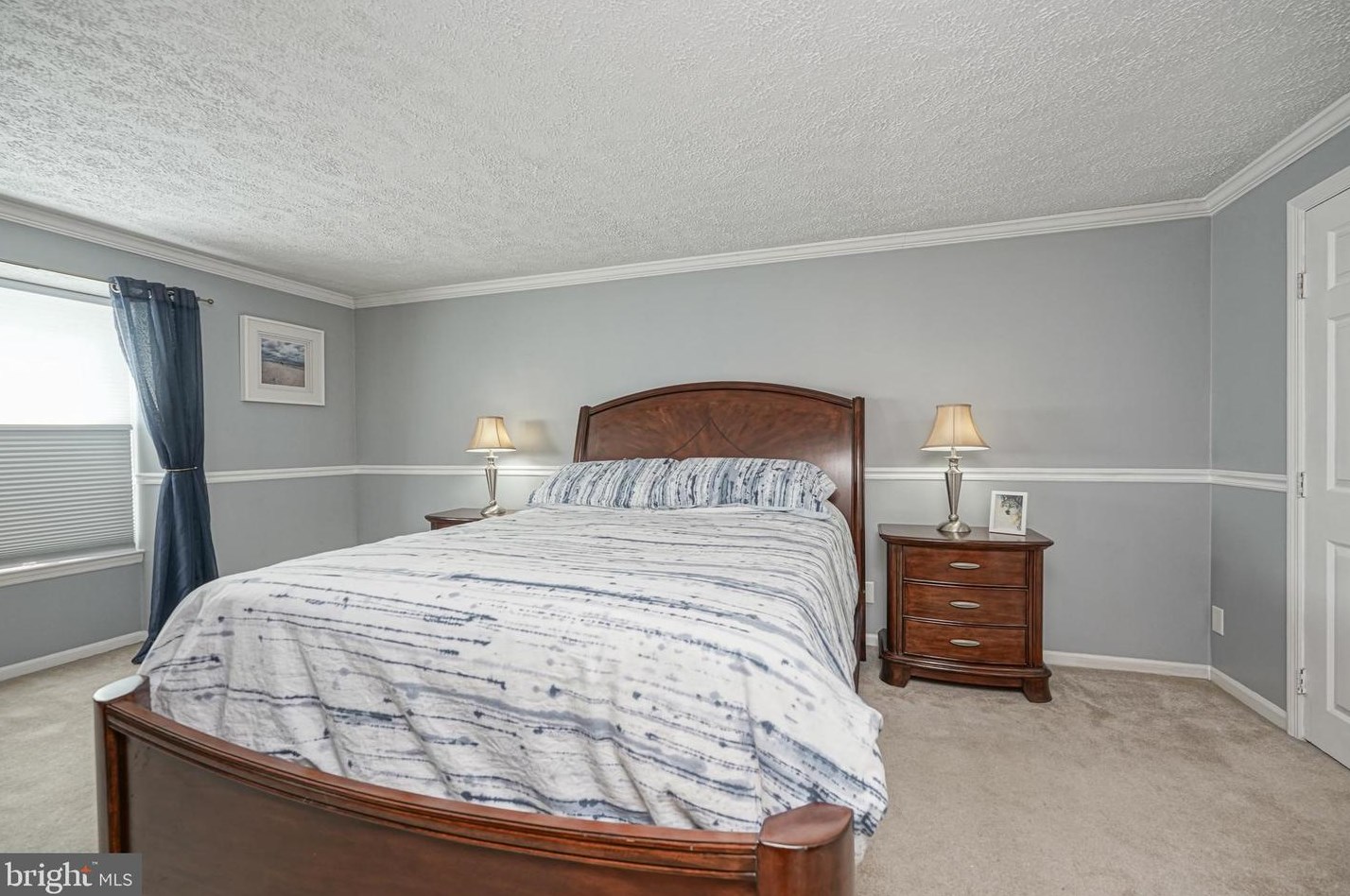 55 Kenwood Dr, Erial, NJ 08081