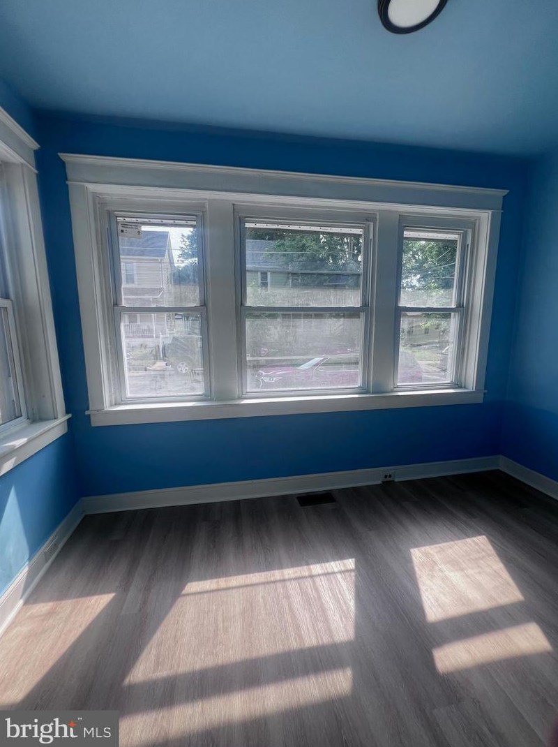 2240 37th St, Camden, NJ 08110