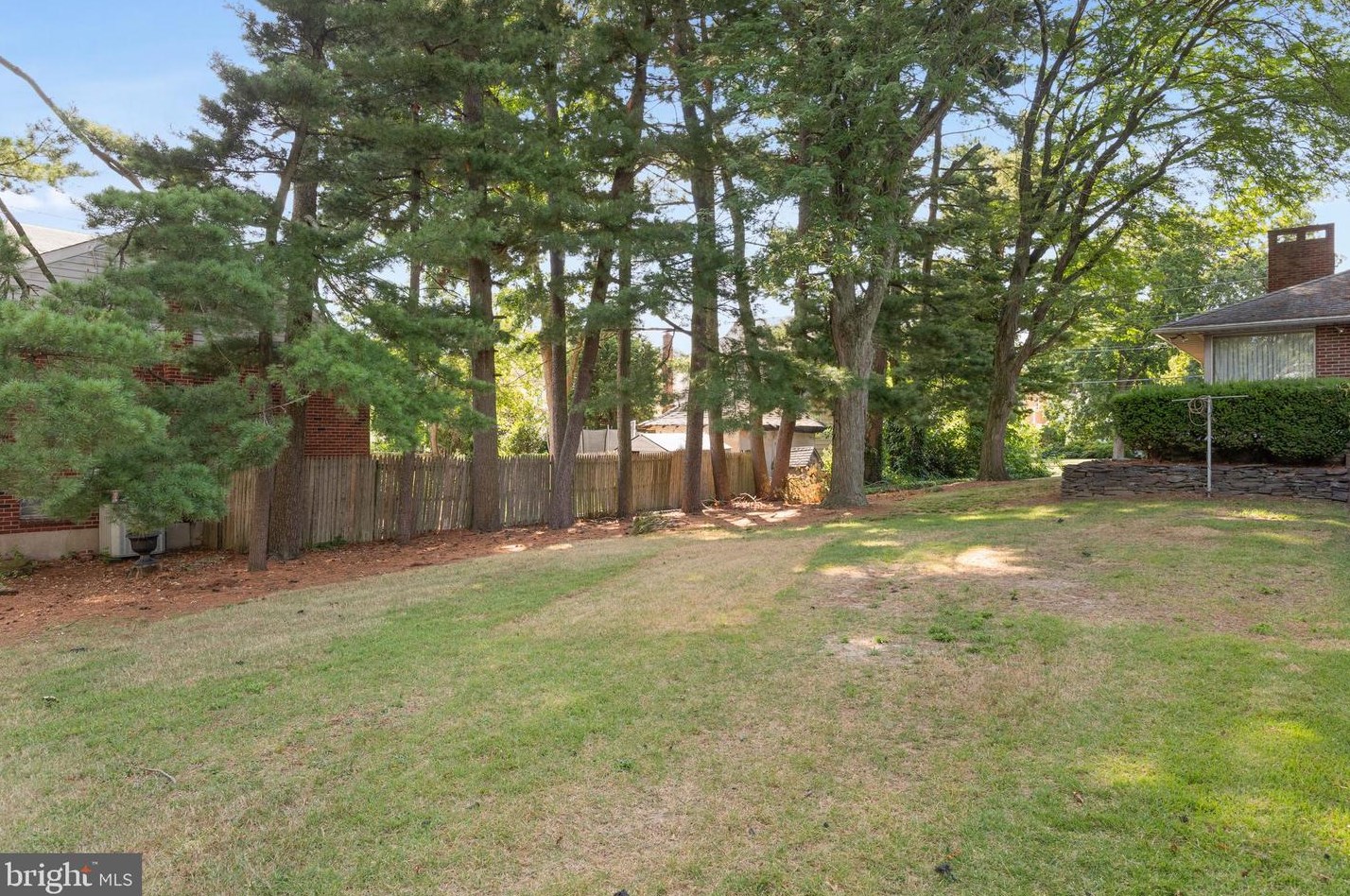 5010 Russell Ave, Camden, NJ 08109