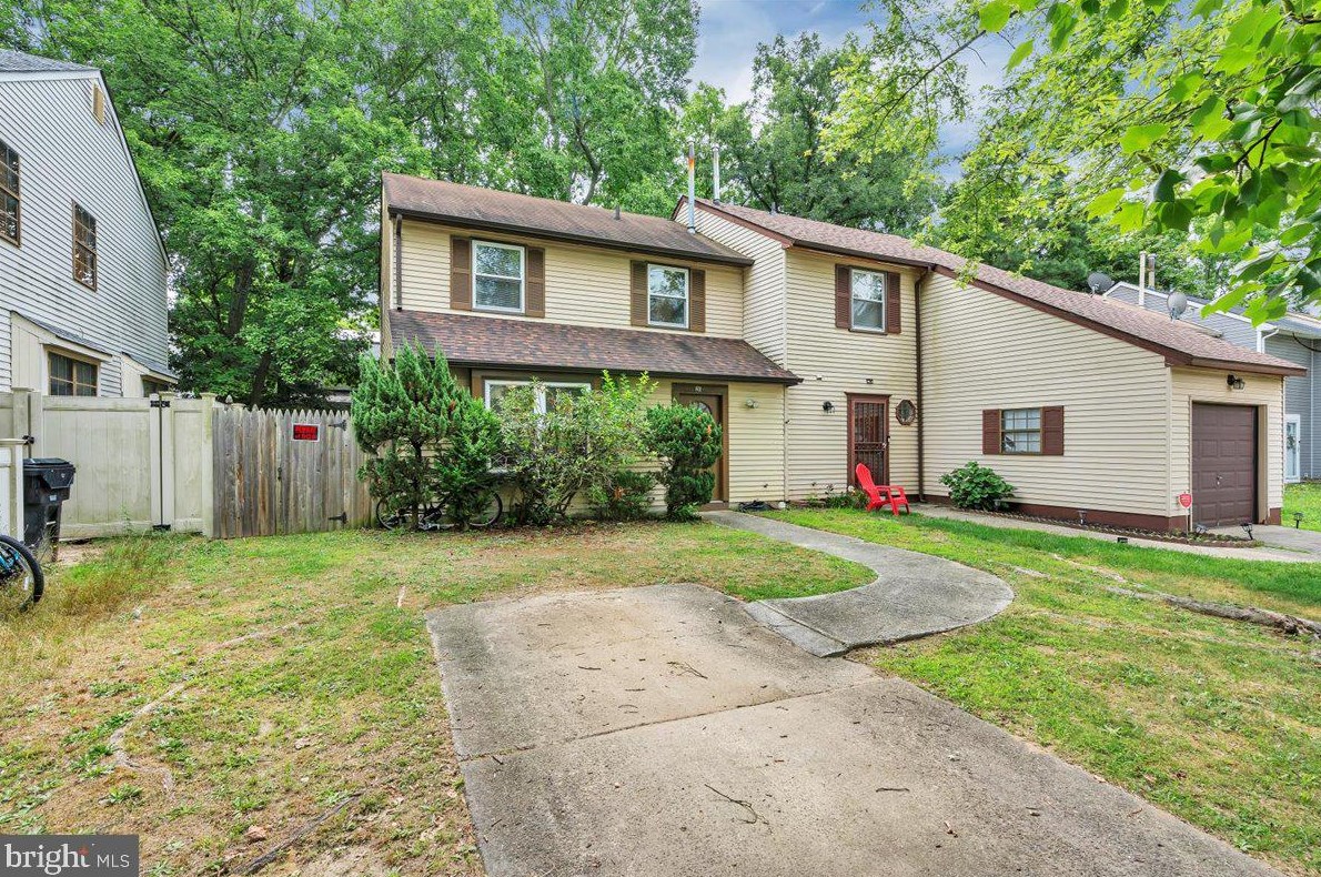 20 Hyacinth Ln, Erial, NJ 08081