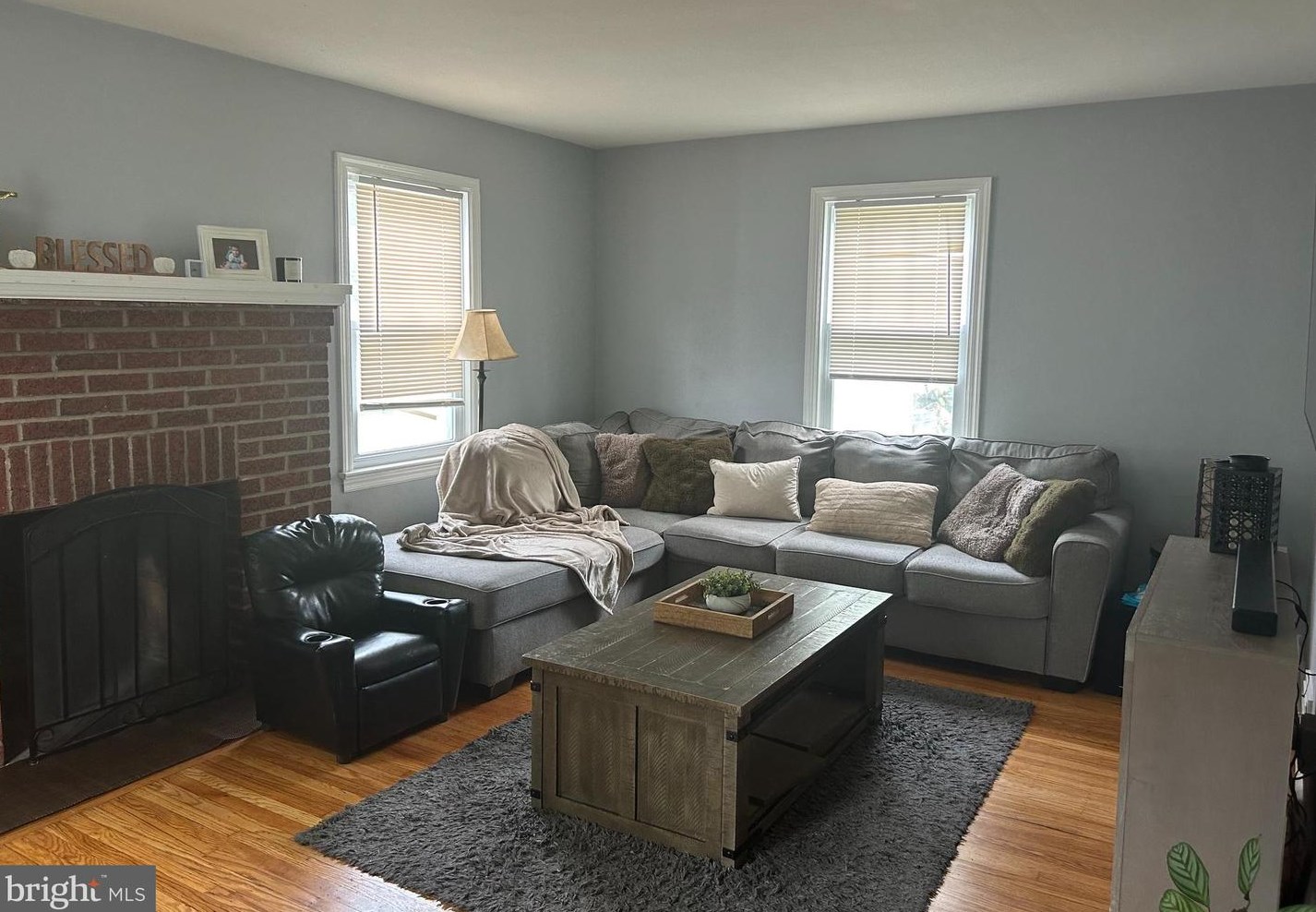 6130 High St, Camden, NJ 08110