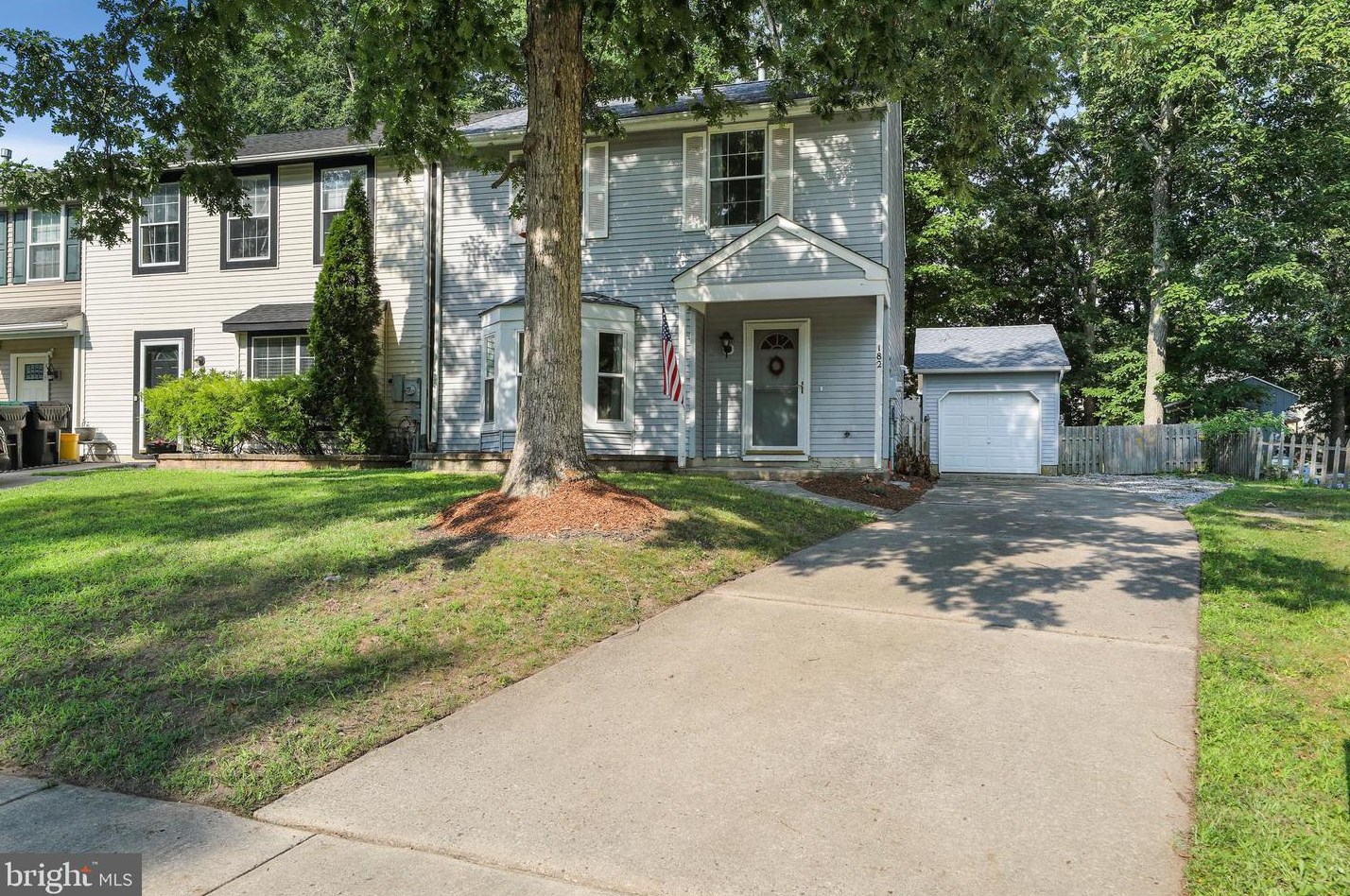 182 Fenway Ave, Waterford Township, NJ 08004