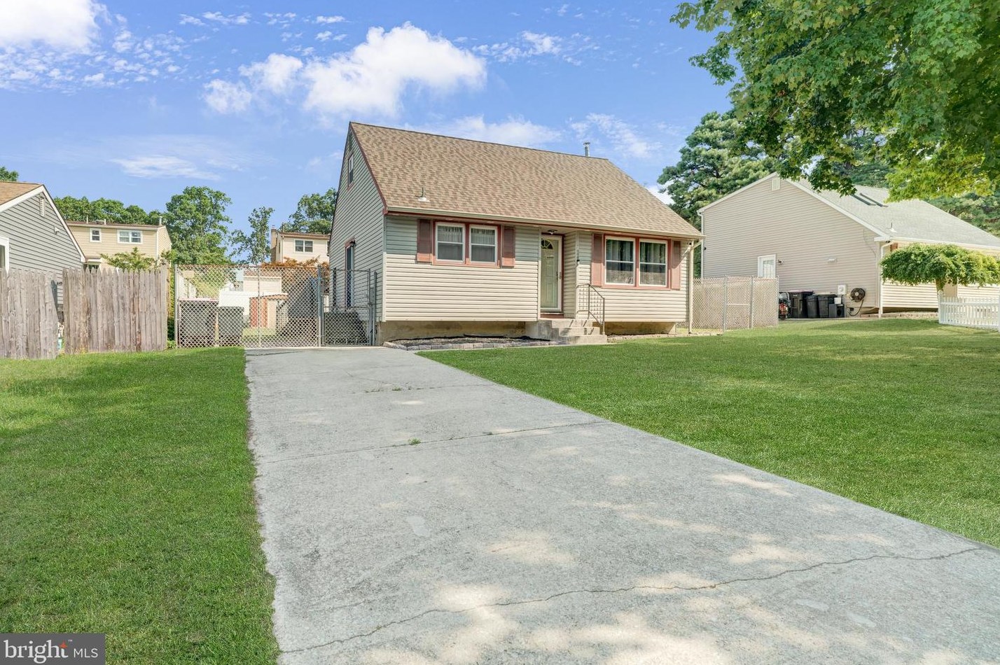 24 Lincoln Ave, Erial, NJ 08081