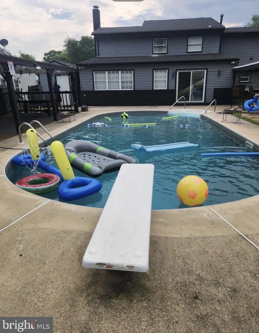 5 Eastmont Ln, Erial, NJ 08081