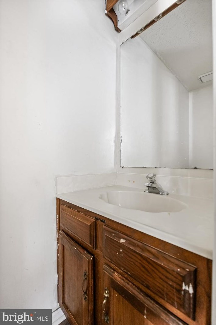 127 Villa Knoll Ct, Erial NJ  08081-2921 exterior