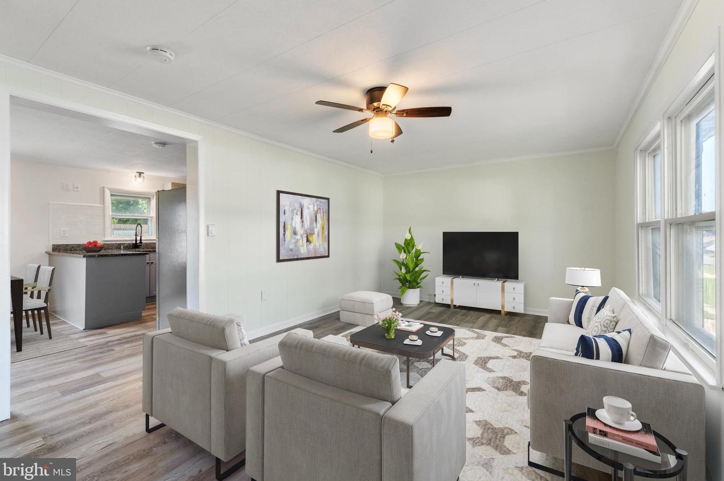 31 Highland Ave, Erial, NJ 08081