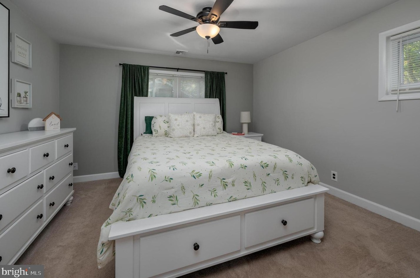 946 Chesterfield Rd, Haddonfield NJ 08033-3615 exterior