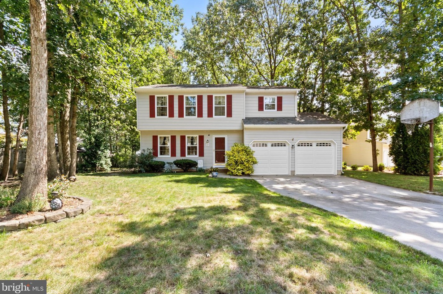 18 Ashland Ave, Erial, NJ 08081