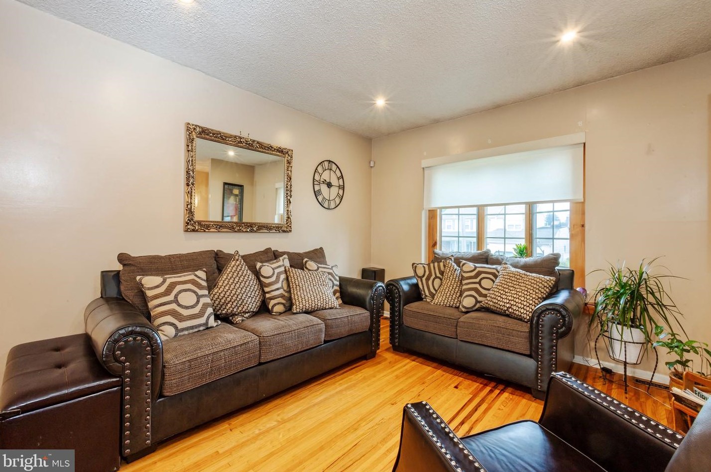 2600 Pettit Rd, Camden, NJ 08109