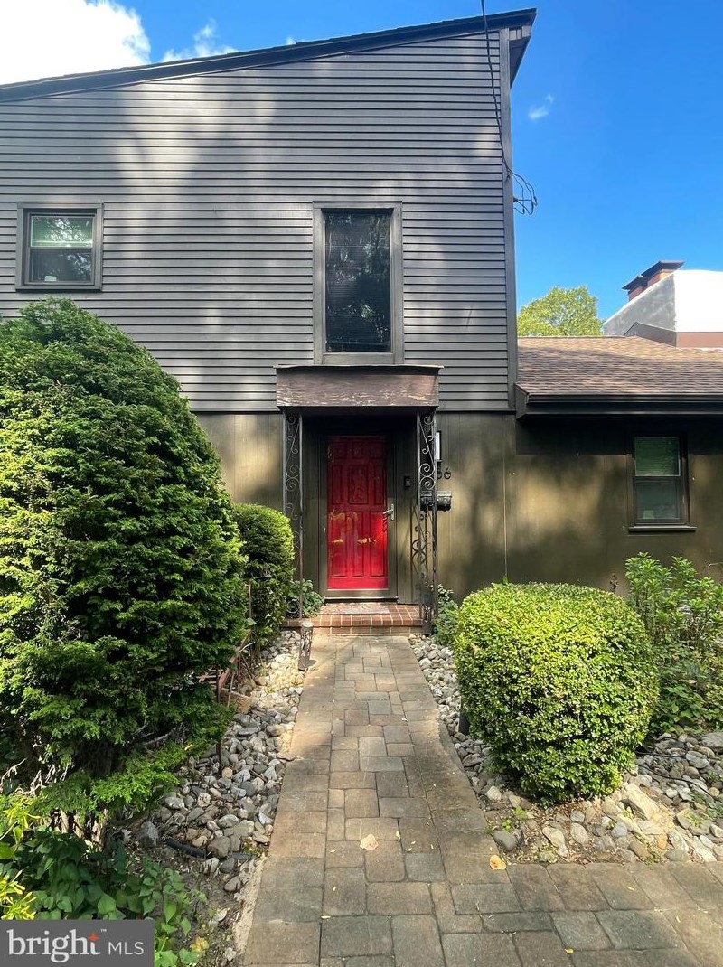 2566 43rd St, Camden, NJ 08110