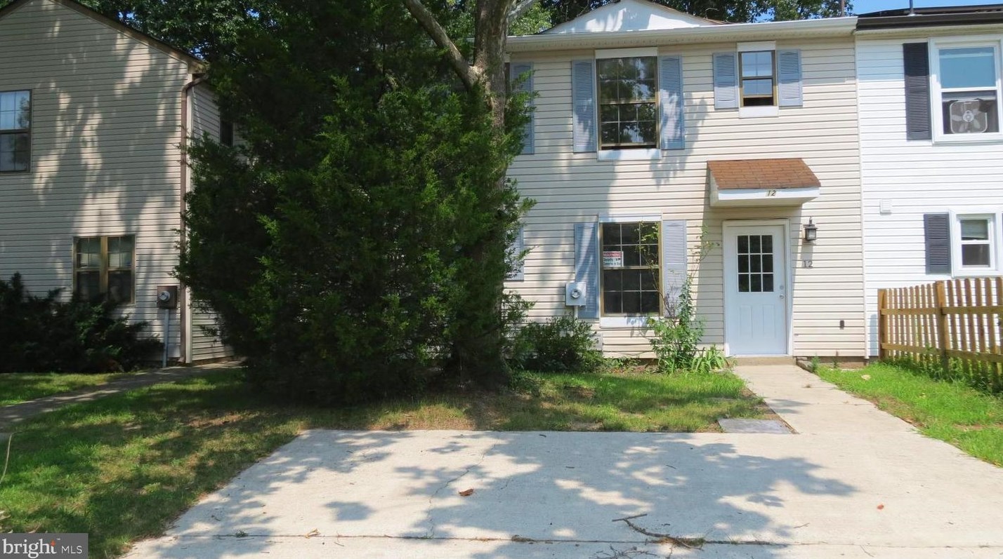 12 Yorkshire Rd, Erial, NJ 08081