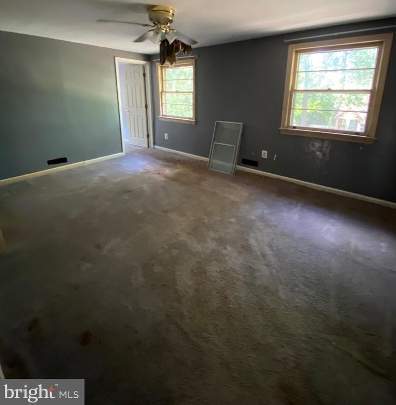 509 Strawbridge Ave, Camden NJ  08108-1814 exterior