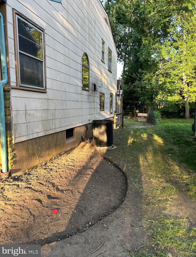 509 Strawbridge Ave, Camden NJ  08108-1814 exterior