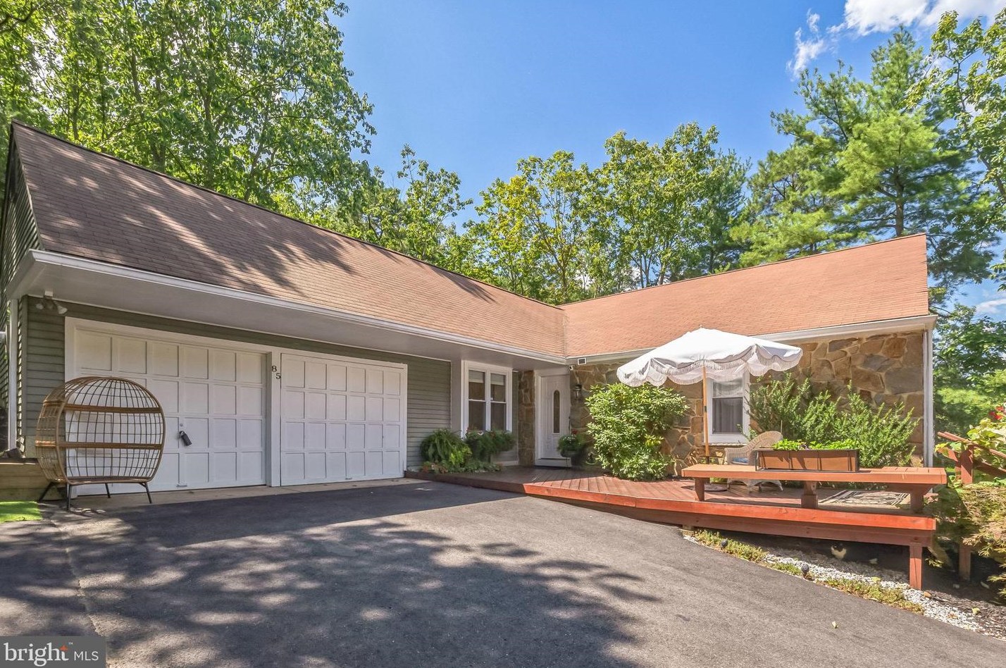 85 William Feather Dr, Franklin Township, NJ 08043