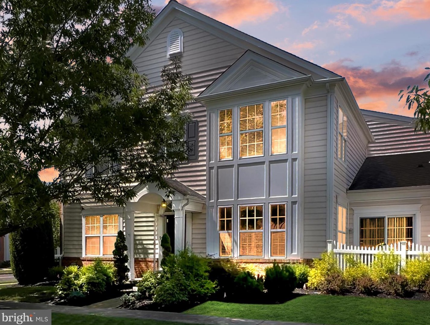 2 Commerce Dr, Franklin Township, NJ 08043