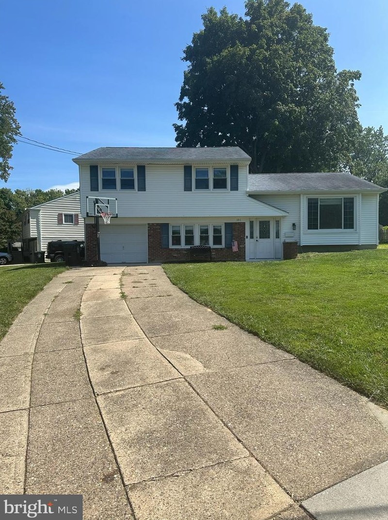 101 Saddle Ridge Rd, Franklin Township, NJ 08043