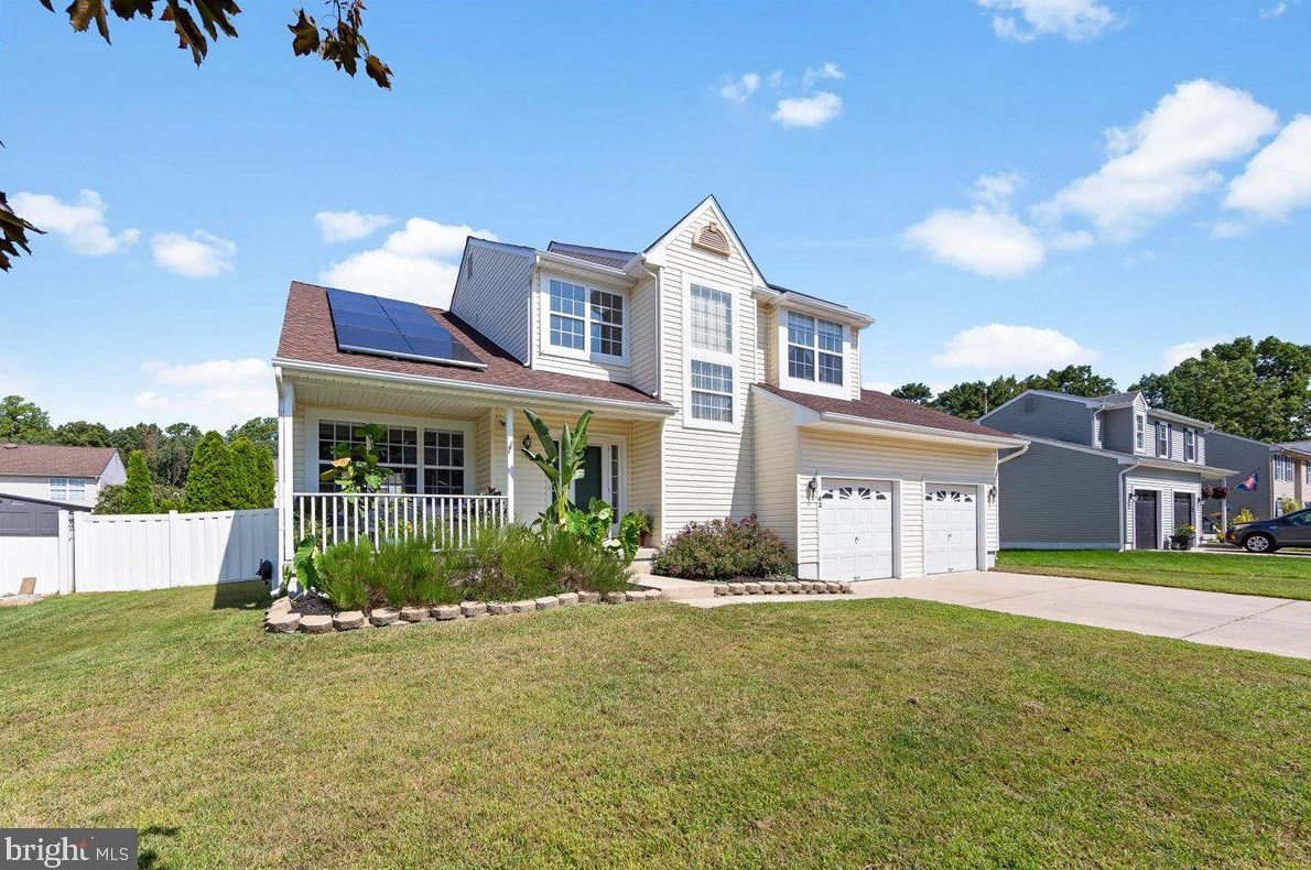 42 Charleston Dr, Erial, NJ 08081