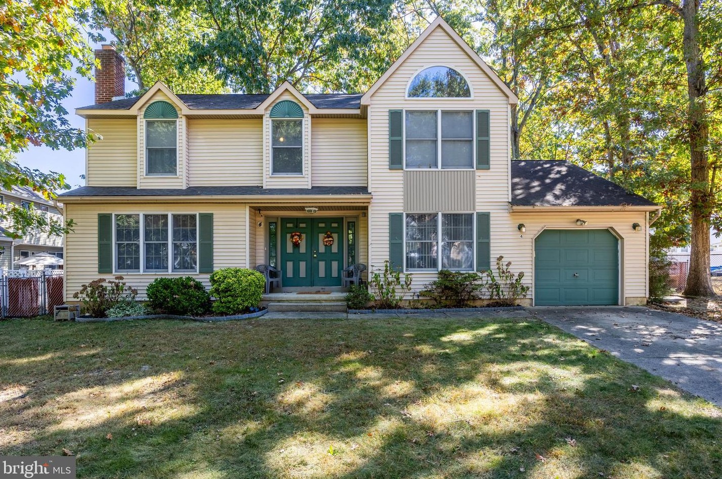 4 Cooper Skill Dr, Erial, NJ 08081