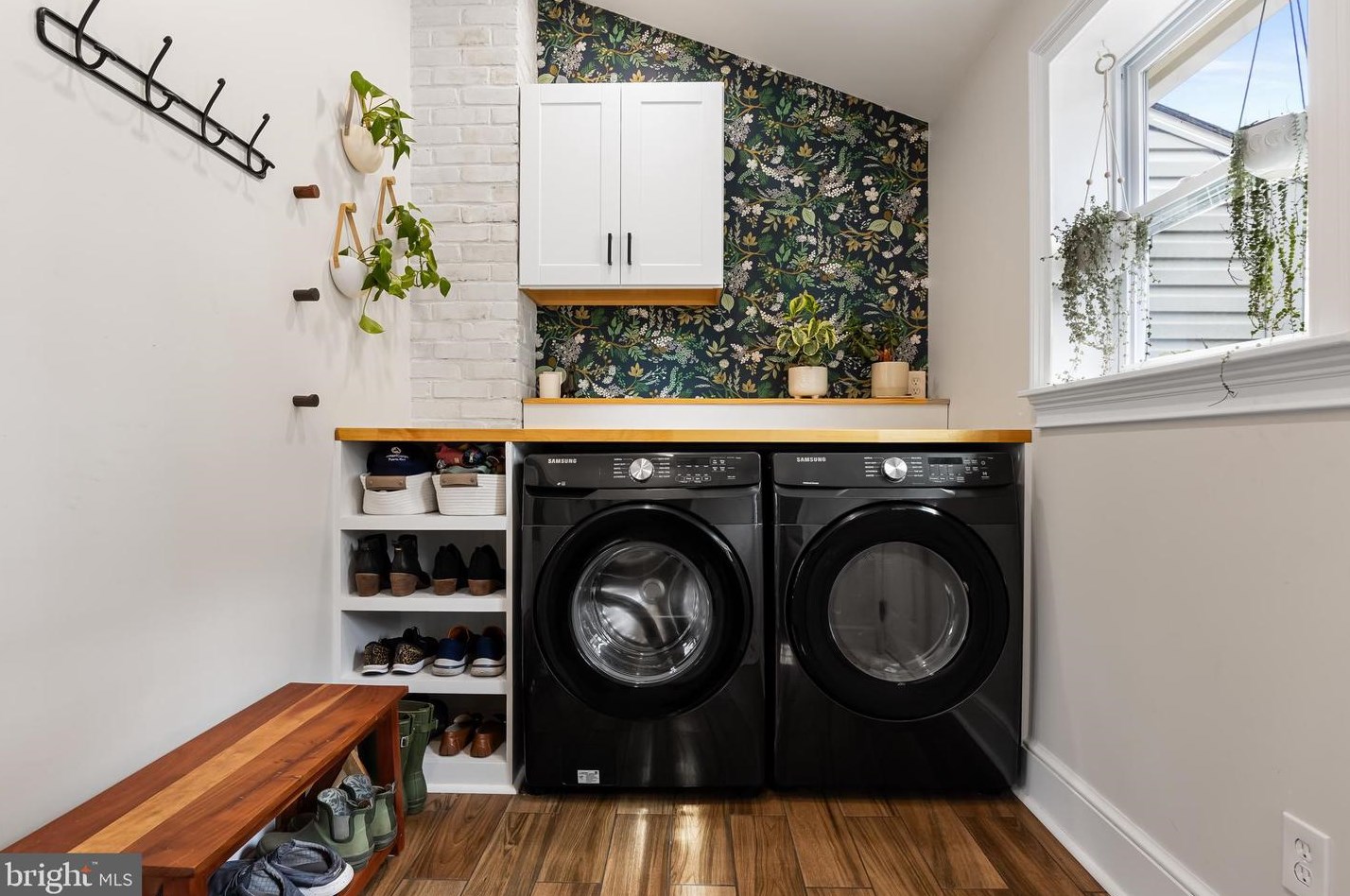 6348 Irving Ave, Camden NJ 08109-2419 exterior