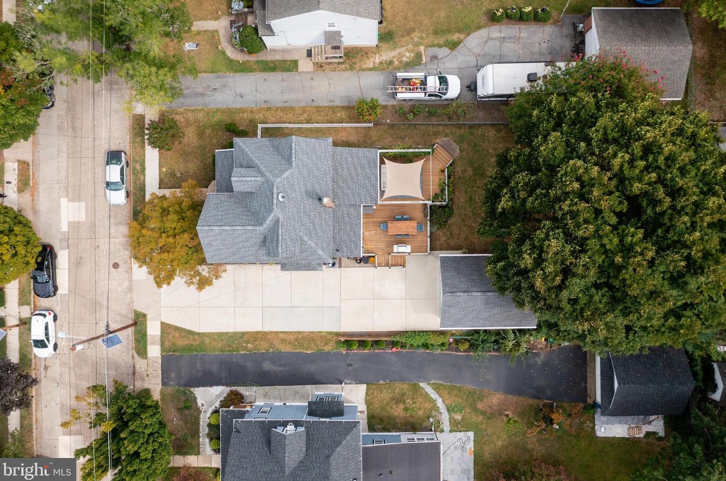 6348 Irving Ave, Camden NJ 08109-2419 exterior