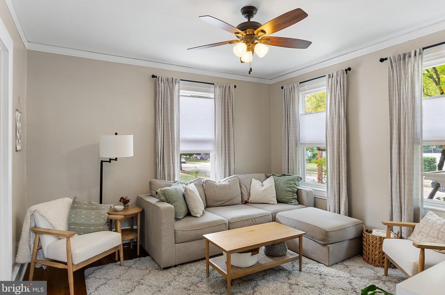 6348 Irving Ave, Camden NJ 08109-2419 exterior