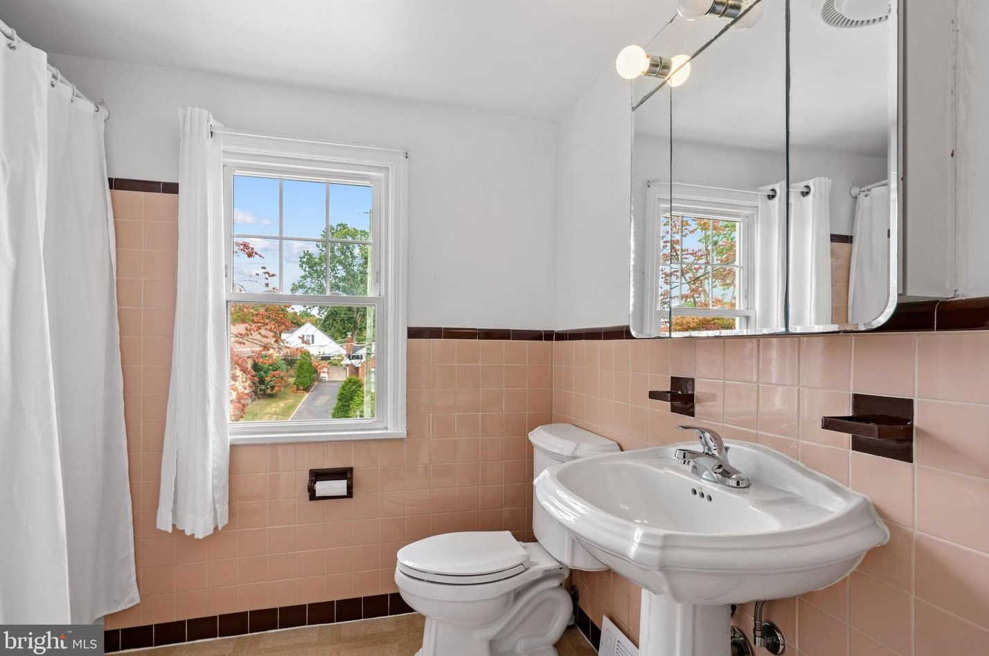 1834 Wayne Ave, Haddon Heights NJ  08035-1036 exterior