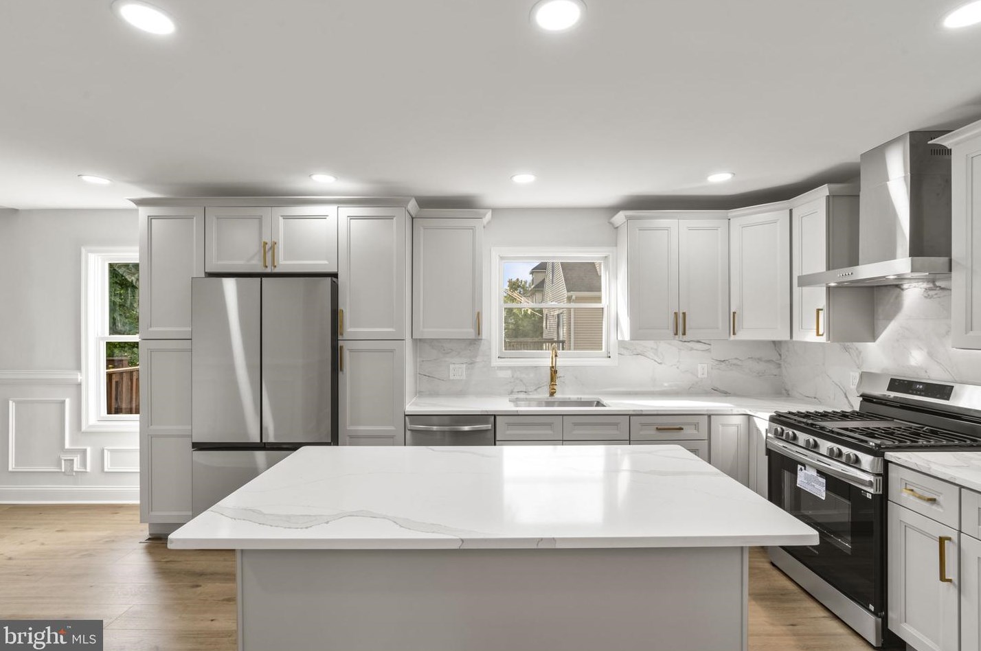 307 Cooper St, Camden NJ  08102-1116 exterior