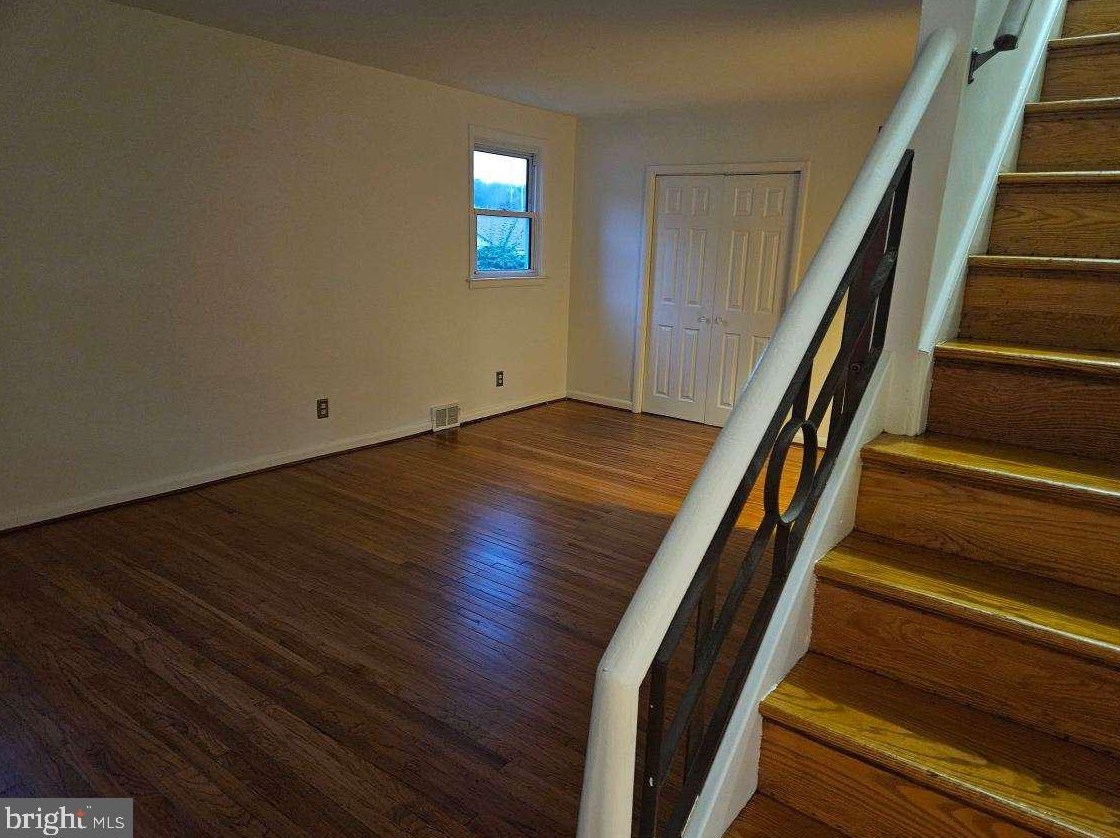 419 Lexington Ave, Camden, NJ 08110