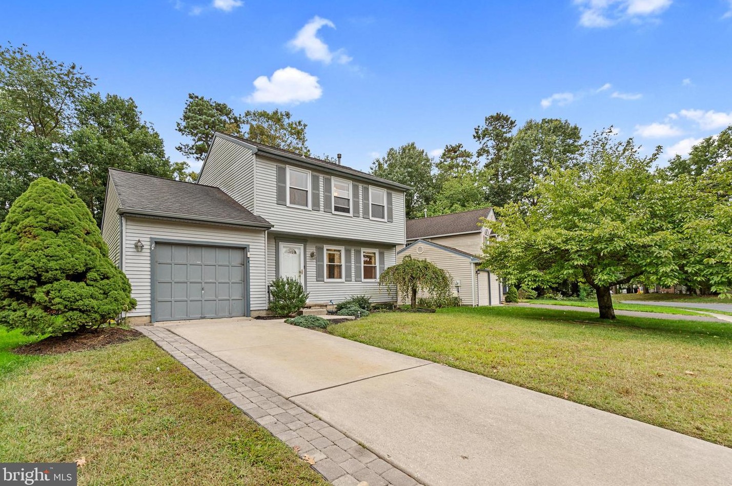 74 Woodstream Dr, Waterford Township, NJ 08004