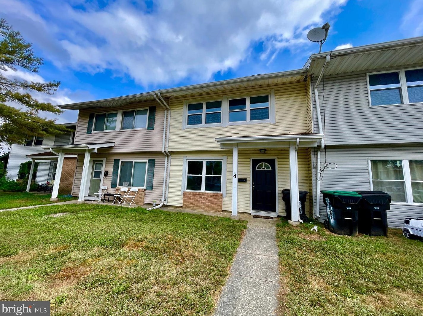 4 Memphis Ct, Erial, NJ 08081
