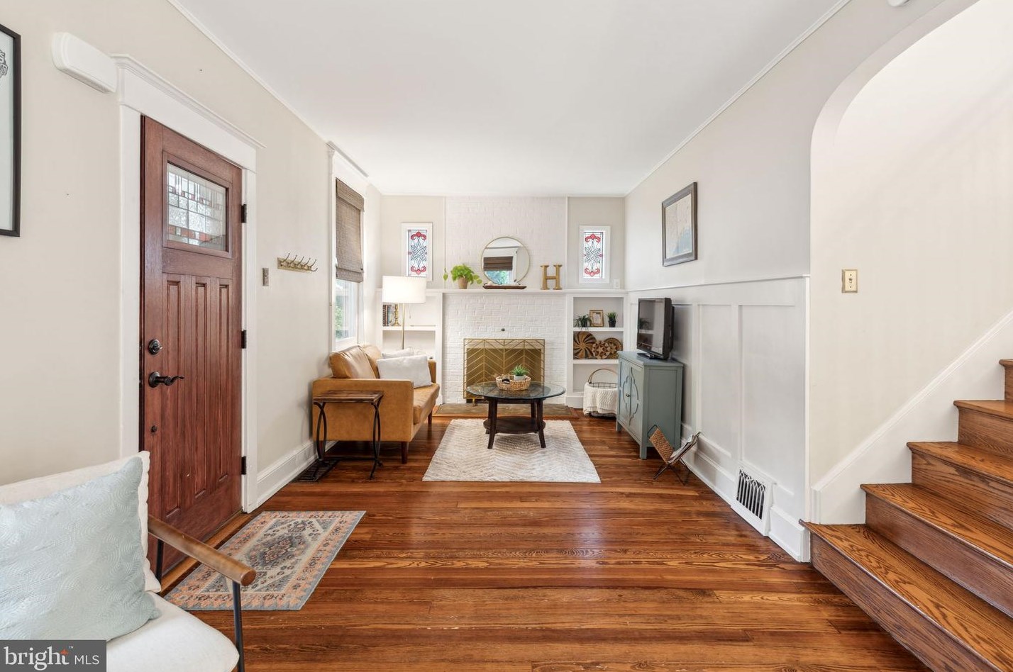 314 Windsor Ave, Haddonfield NJ 08033-1142 exterior