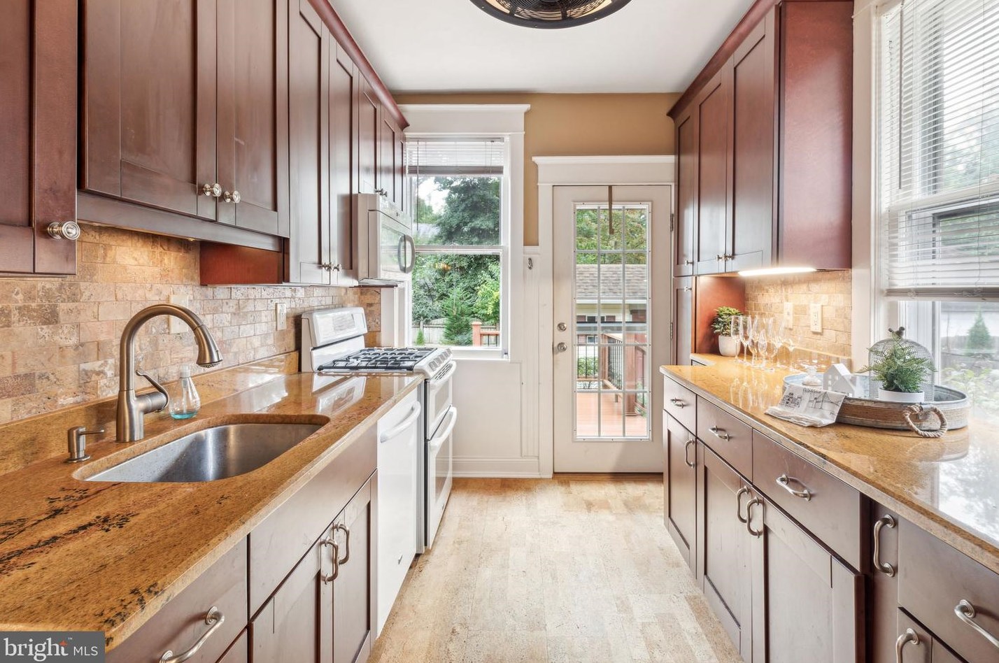 314 Windsor Ave, Haddonfield NJ 08033-1142 exterior