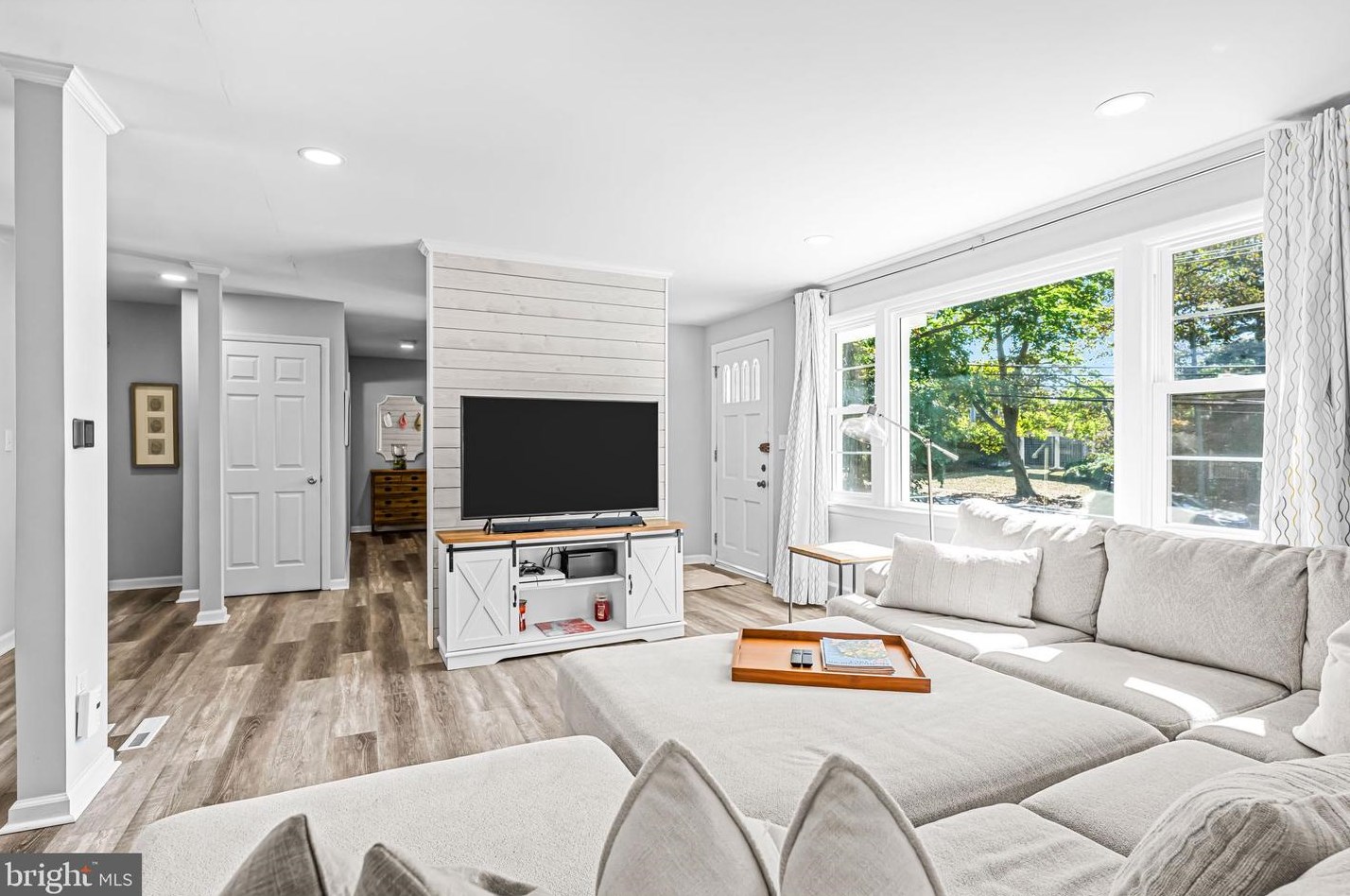 401 White Horse Pike, Haddon Heights NJ 08035-1925 exterior