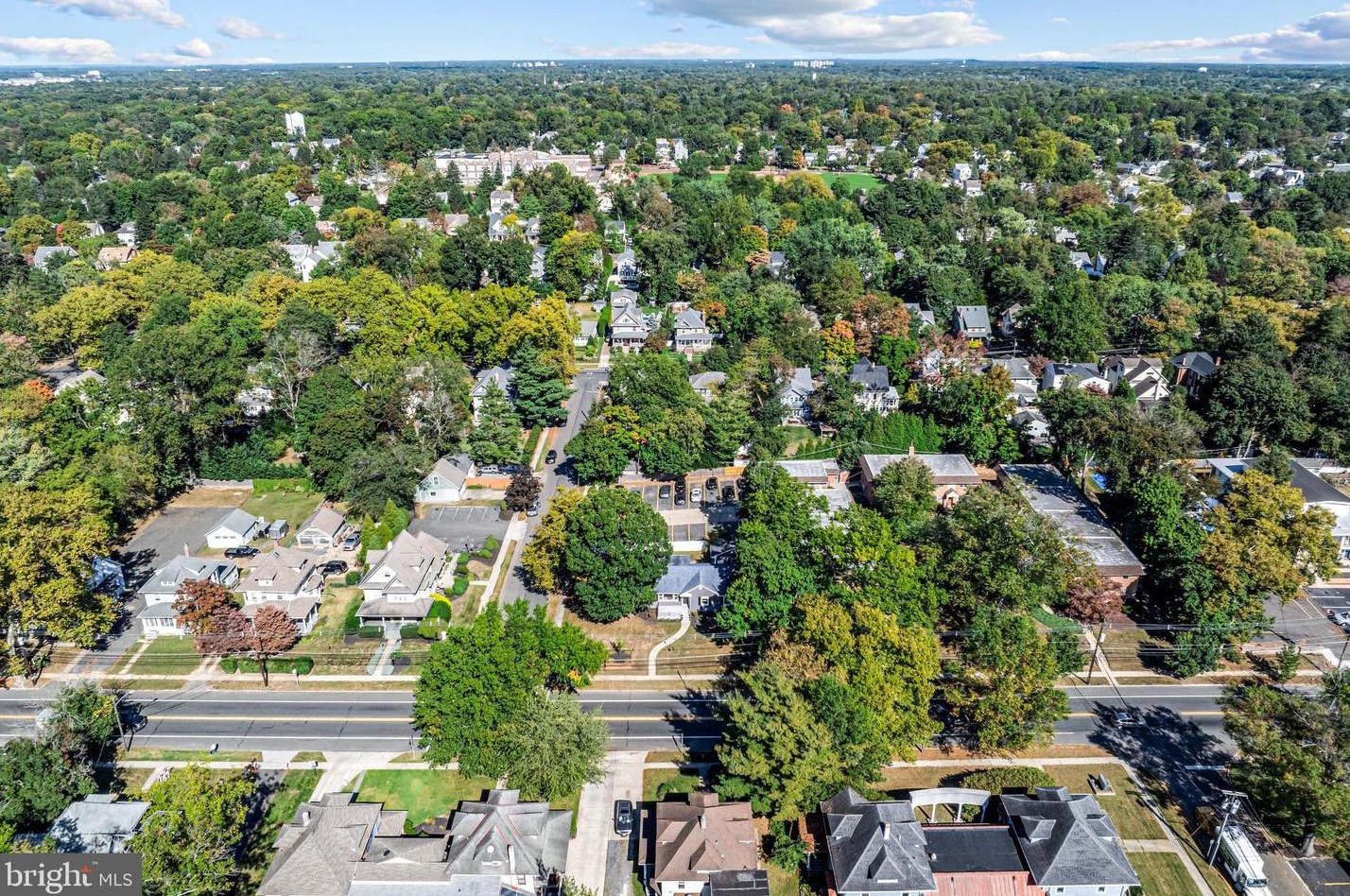 401 White Horse Pike, Haddon Heights NJ 08035-1925 exterior