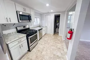 17 W Buckingham Ave, Mount Ephraim, NJ 08059 - Photo 8